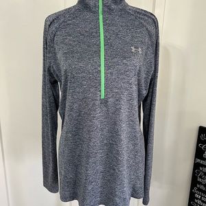 🌼2/$12🌼Under Armour 1/2 zip top Size Large EUC